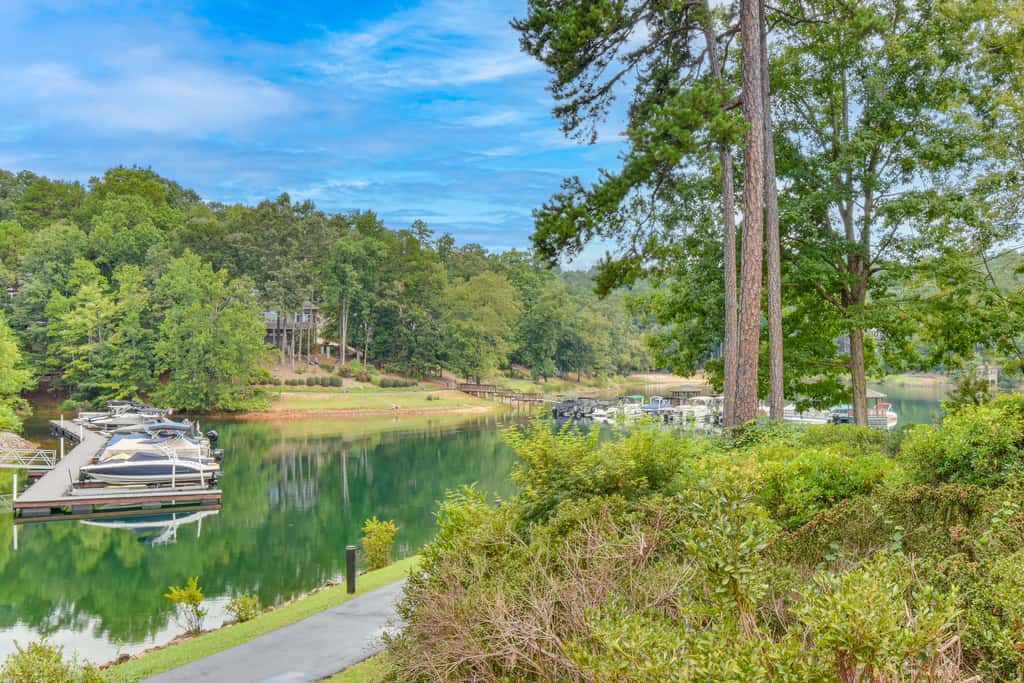 Lake Keowee Resort Condo w/ Fantastic View