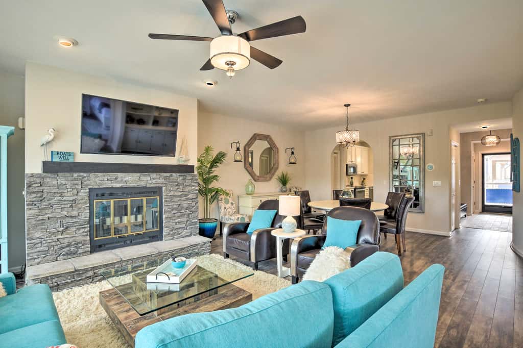 Lake Keowee Resort Condo w/ Fantastic View