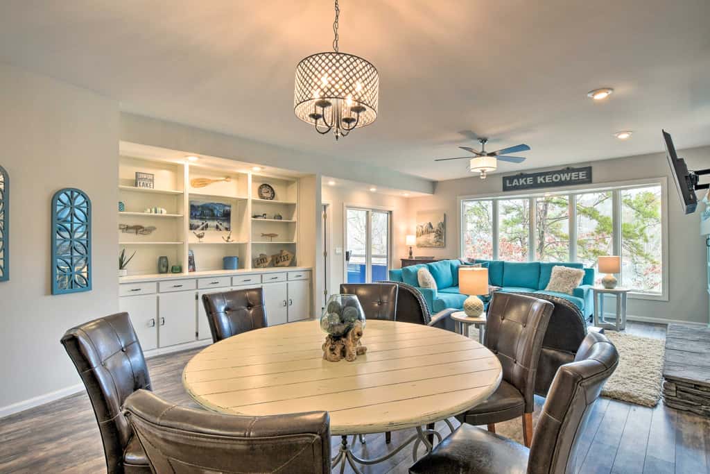 Lake Keowee Resort Condo w/ Fantastic View