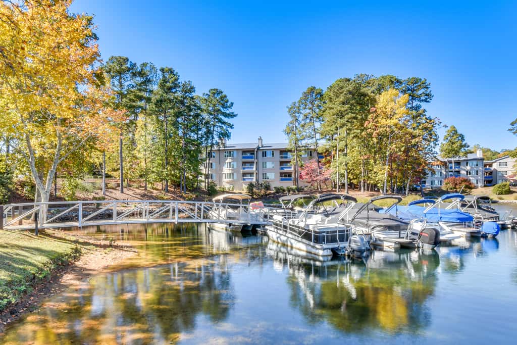 Boat, Golf & Swim: Keowee Key Condo w/ Lake Views