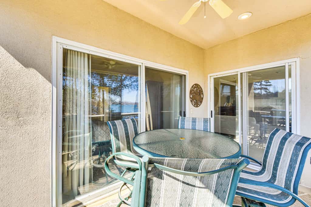 Boat, Golf & Swim: Keowee Key Condo w/ Lake Views