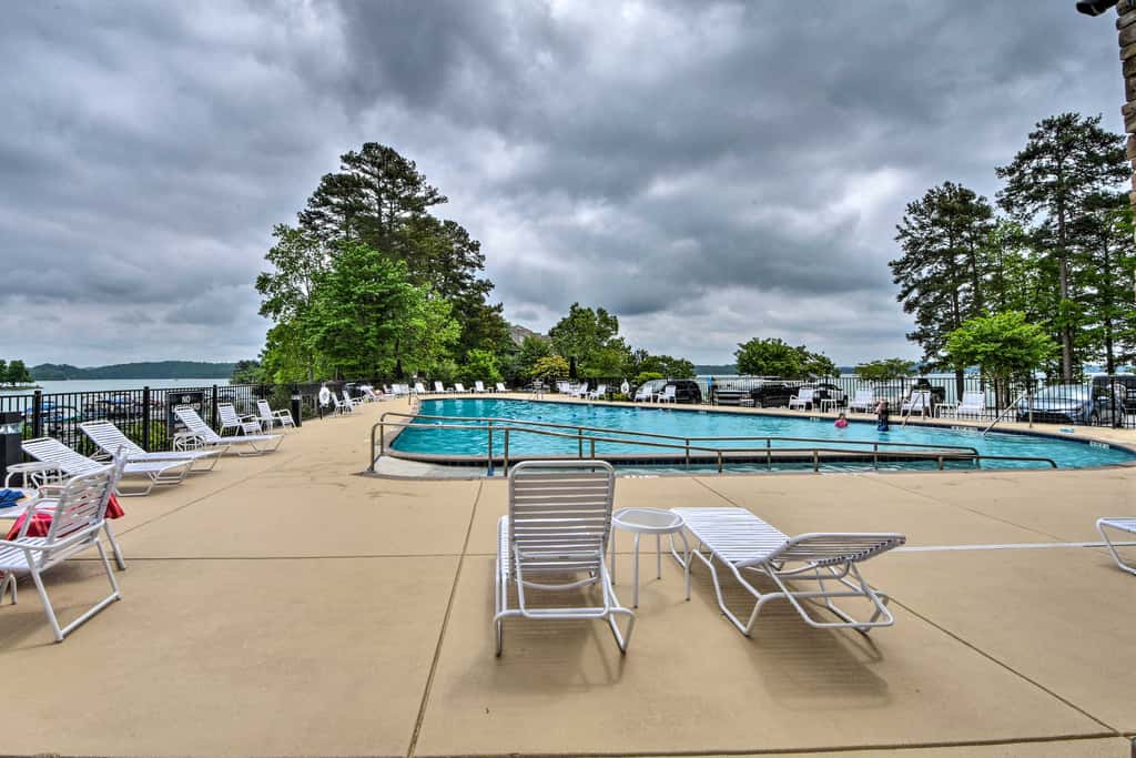Boat, Golf & Swim: Keowee Key Condo w/ Lake Views