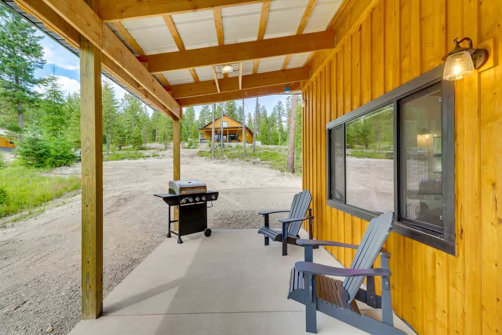 Modern Lakeside Cabin w/ Mountain Views & Hot Tub!