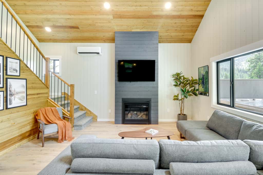 Modern Lakeside Cabin w/ Mountain Views & Hot Tub!