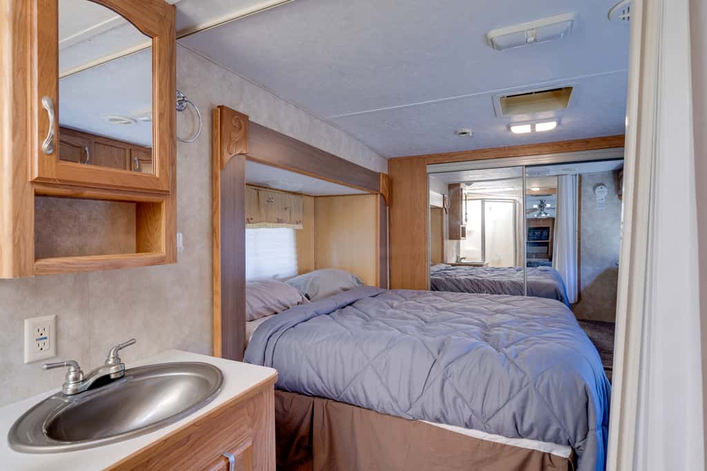 2 Mi to Lake Guntersville: Peaceful Camper Home