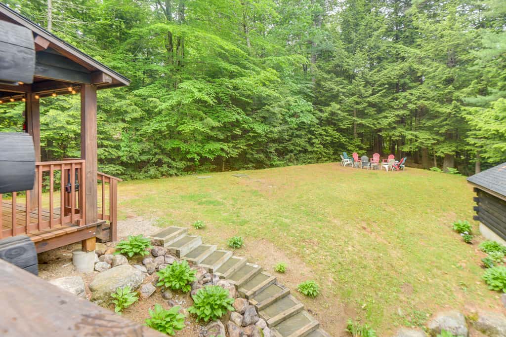All-Season Log Cabin Escape! 11 Mi to Cranmore Mtn