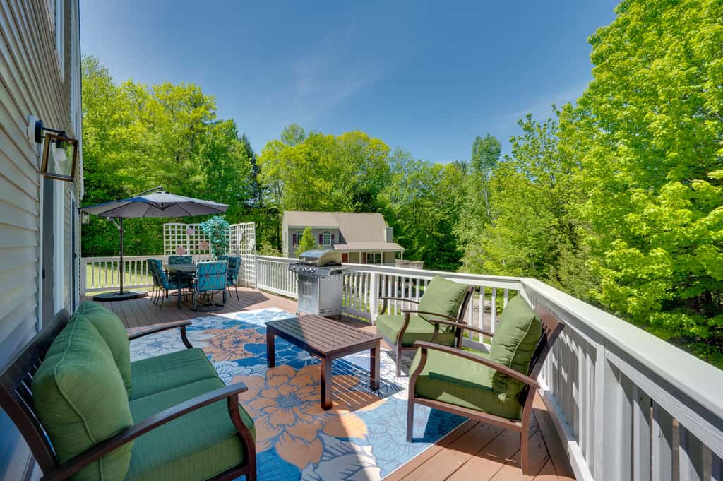 Hot Tub & Private Beach Access! Conway Home