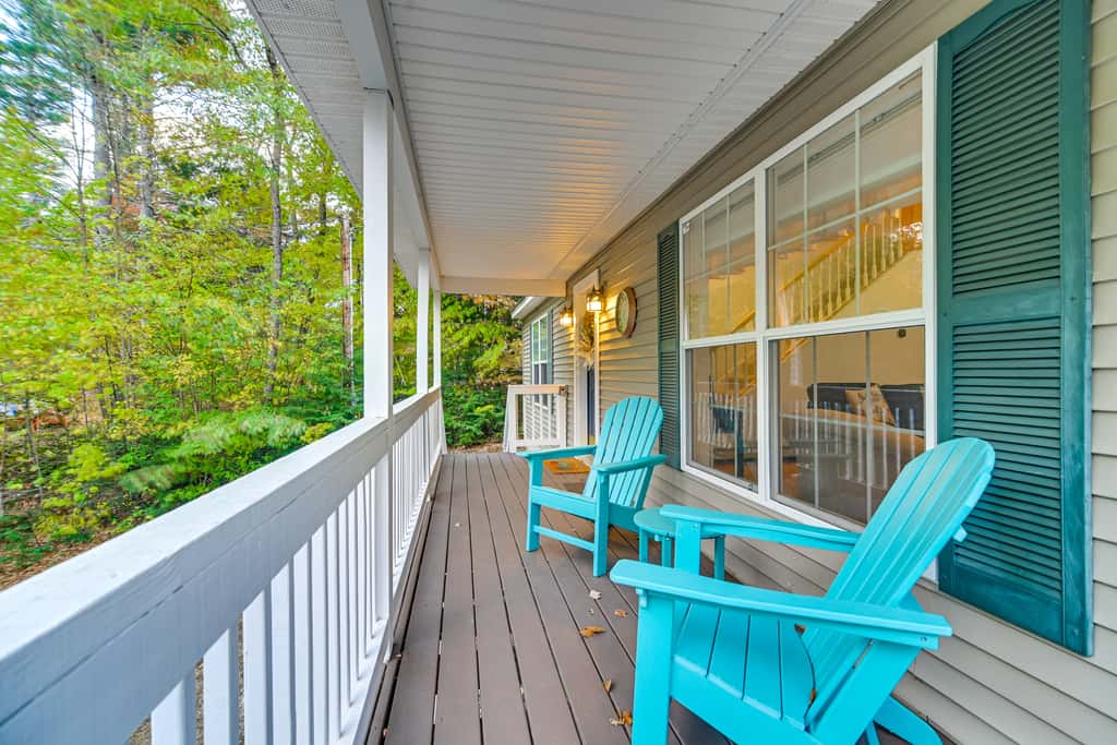 Hot Tub & Private Beach Access! Conway Home