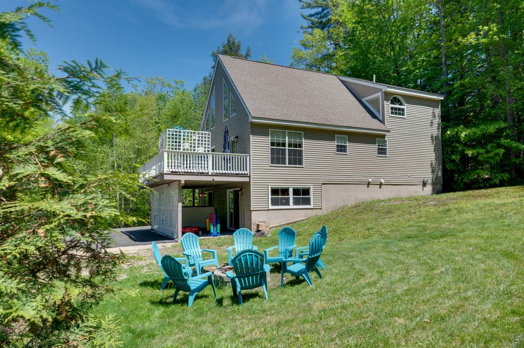 Hot Tub & Private Beach Access! Conway Home