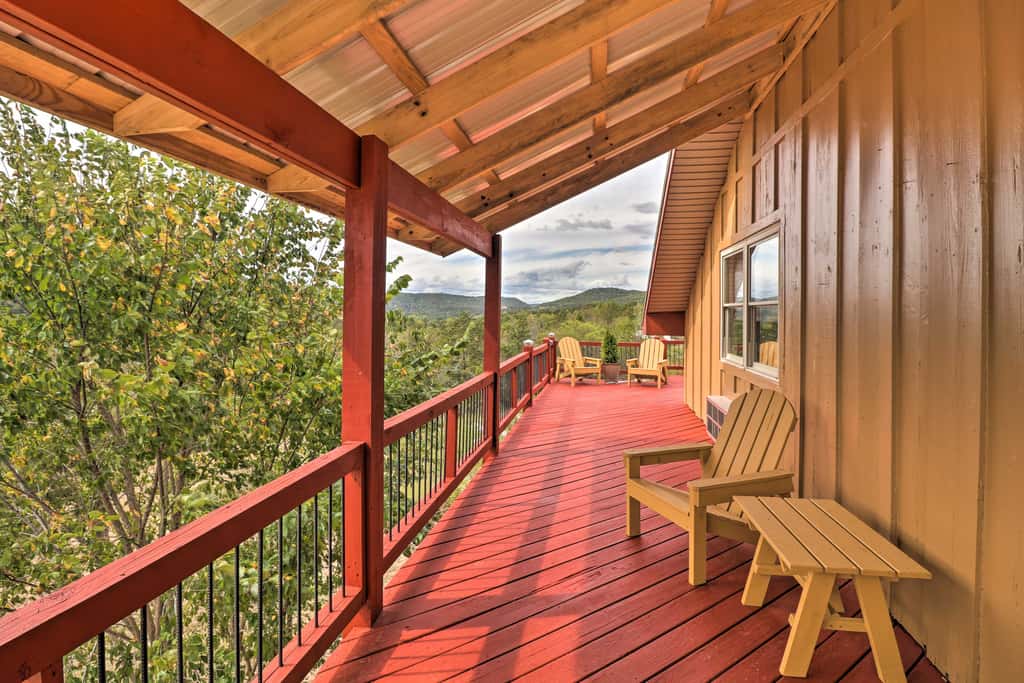 Updated Mtn View Studio w/ Loft - Near River!