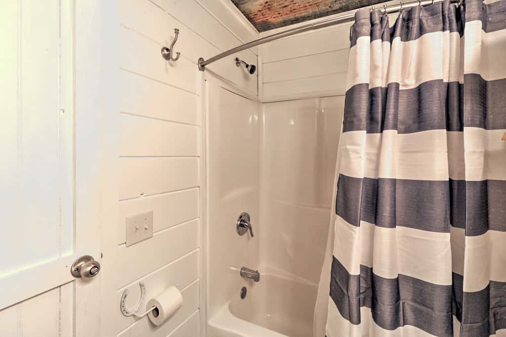 Updated Mtn View Studio w/ Loft - Near River!