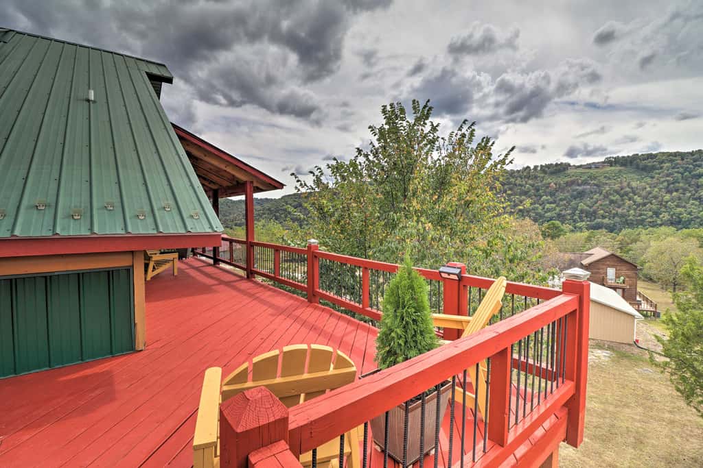 Updated Mtn View Studio w/ Loft - Near River!