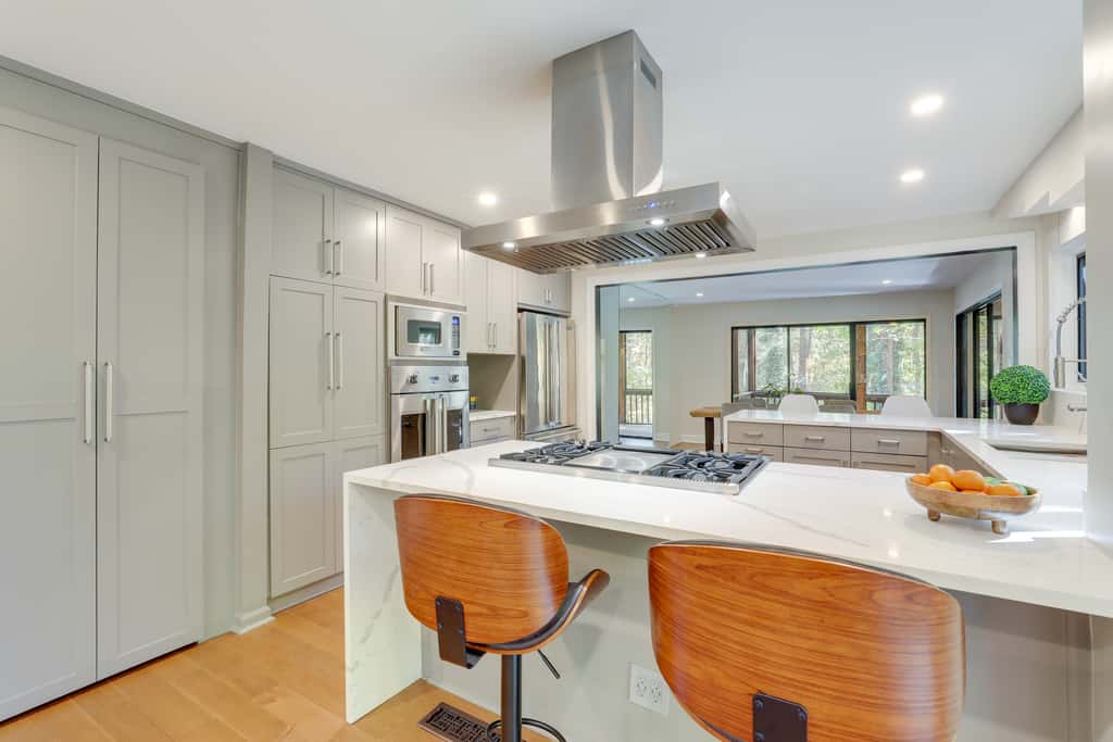 Mid-Century Modern Luxe Retreat w/ Hot Tub & Decks