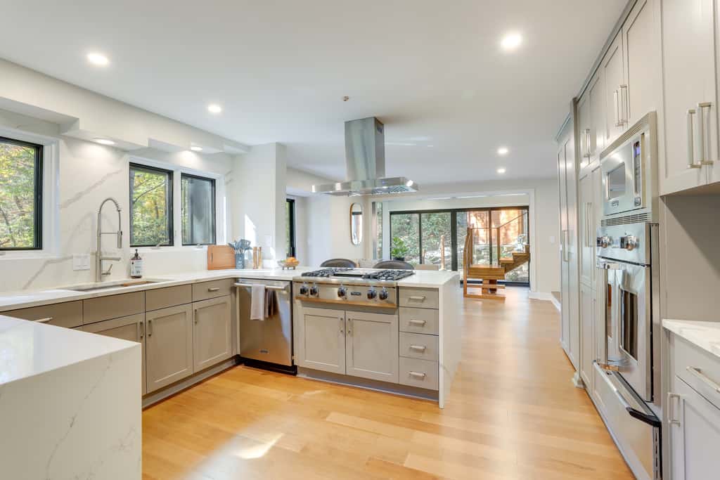 Mid-Century Modern Luxe Retreat w/ Hot Tub & Decks