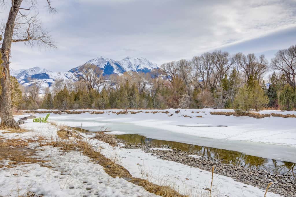 Emigrant Lodge w/ Spa: 3 Suites Near Yellowstone