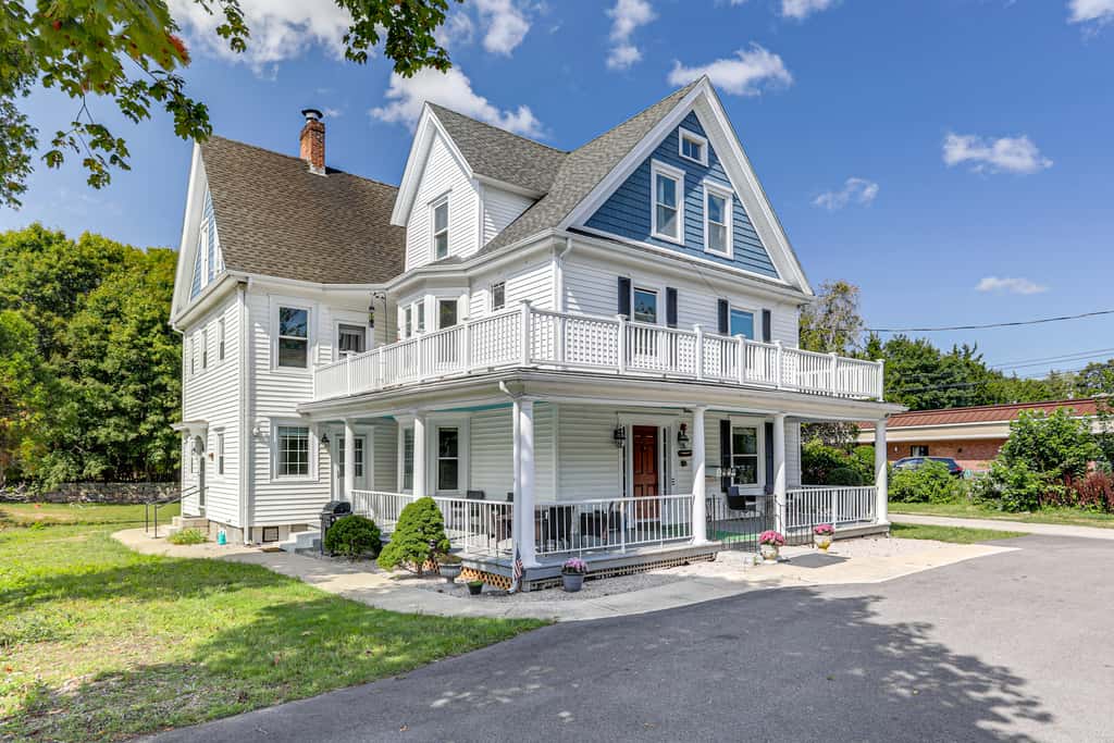 Westerly Apt Steps From Downtown + Beaches Nearby
