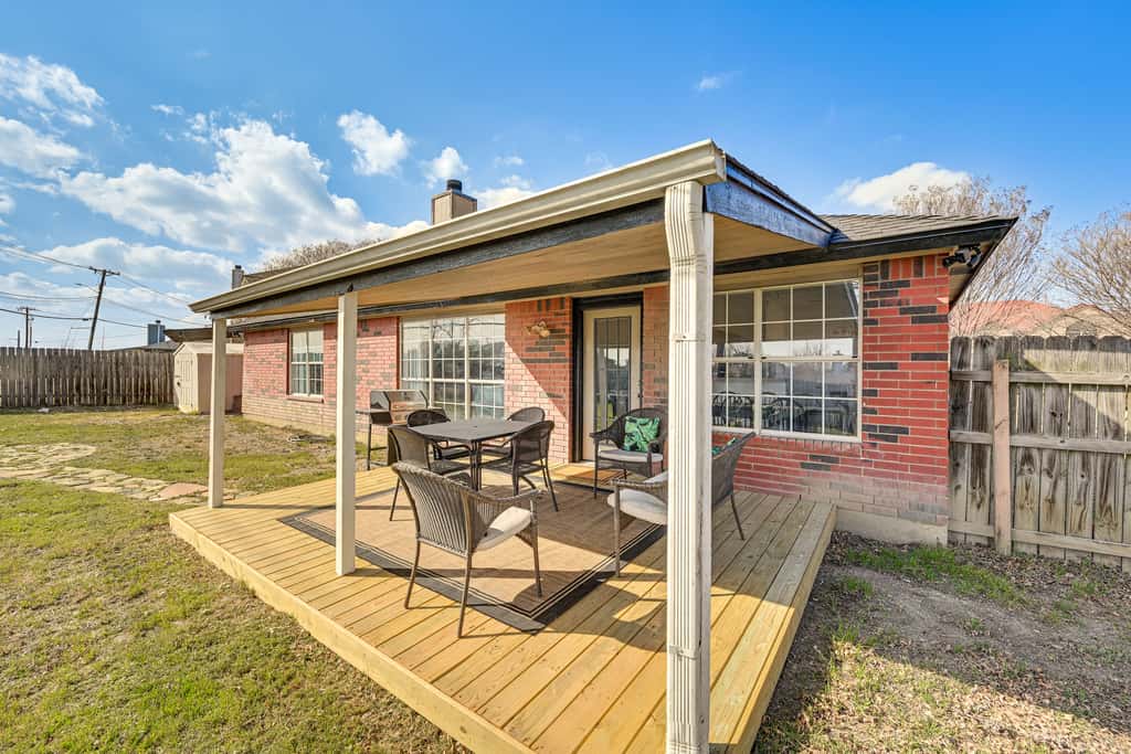 10 Mi to Fort Hood: Family Home w/ Backyard