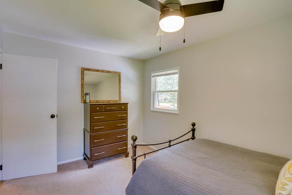 Saratoga Springs Haven w/ Pool + Fire Pit!