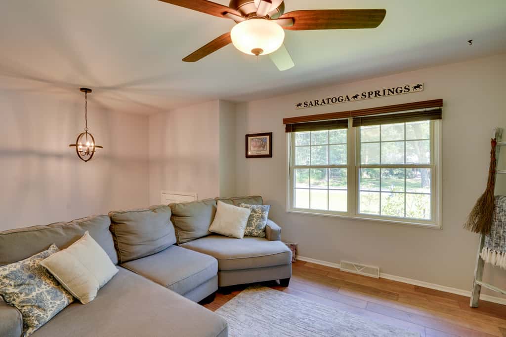Saratoga Springs Haven w/ Pool + Fire Pit!