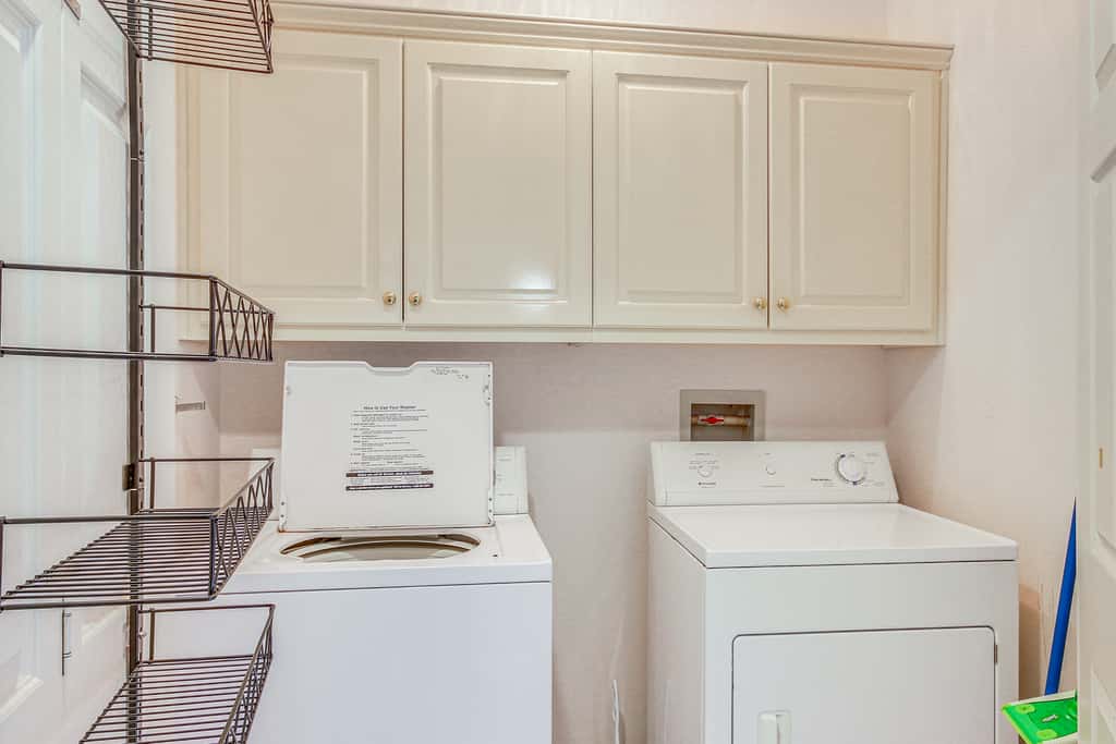 Lovely McCormick Home in Savannah Lakes Village