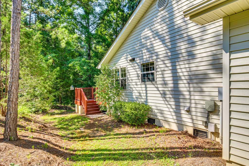 Lovely McCormick Home in Savannah Lakes Village