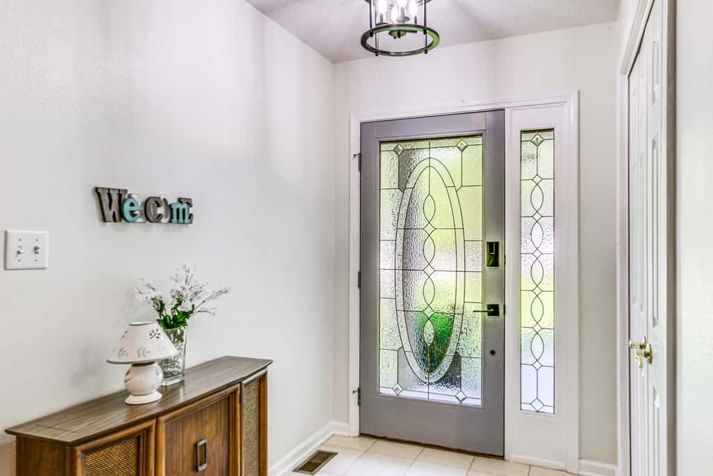 Lovely McCormick Home in Savannah Lakes Village