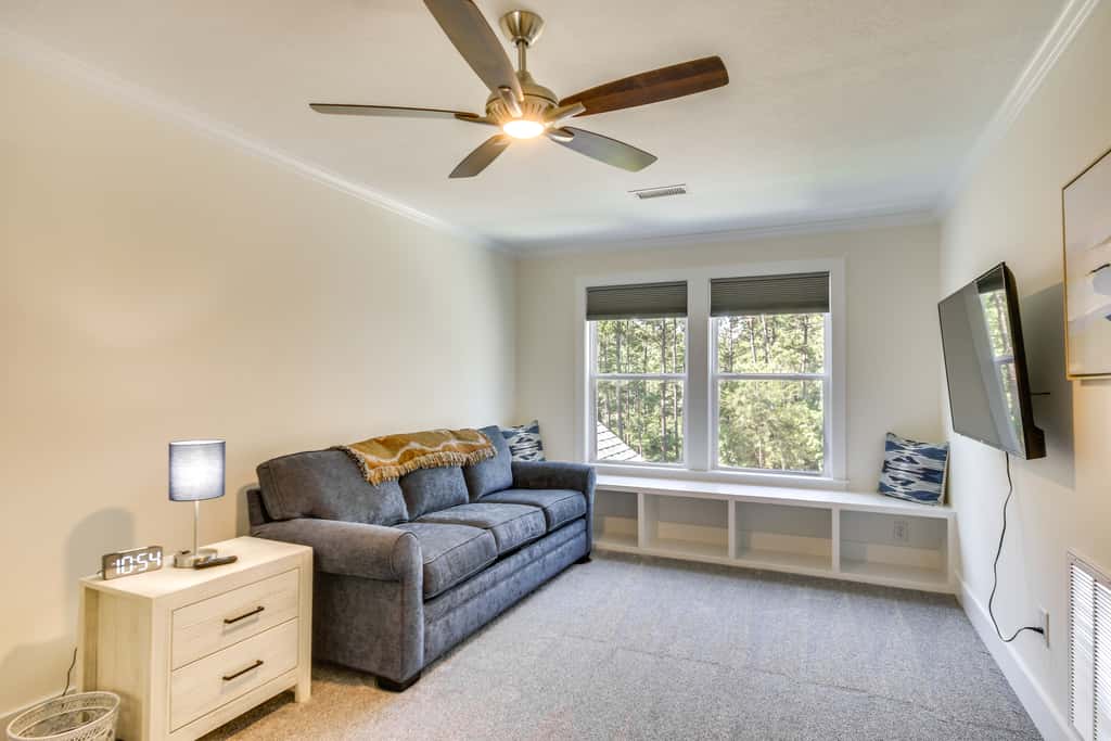Lakefront McCormick Retreat w/ Patio & Views