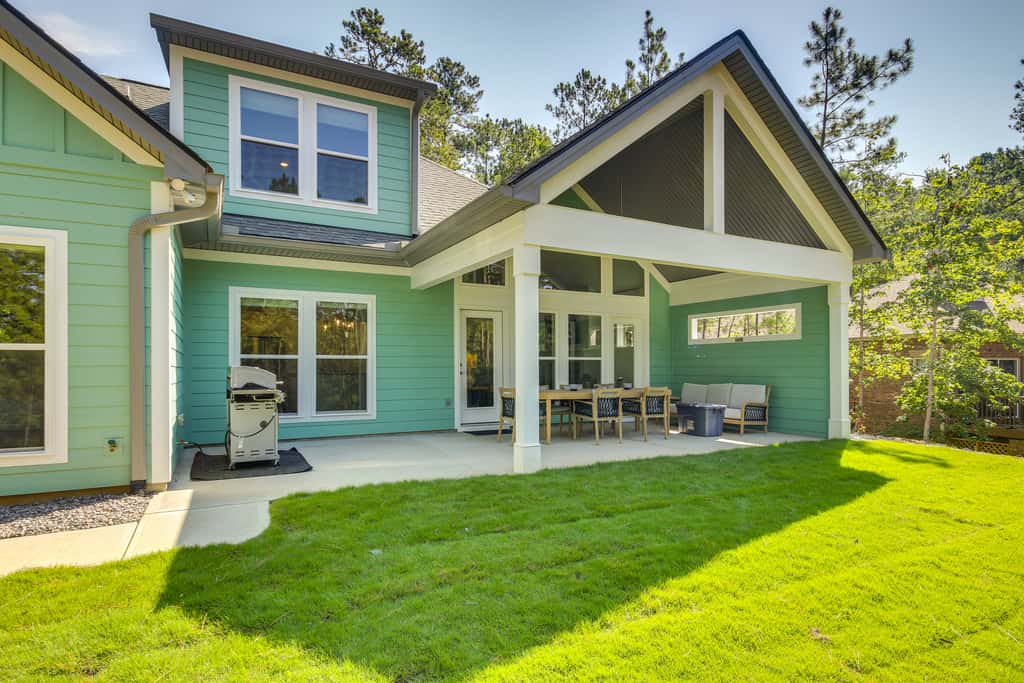Lakefront McCormick Retreat w/ Patio & Views