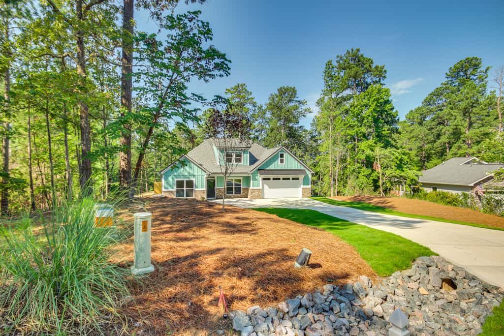 Lakefront McCormick Retreat w/ Patio & Views