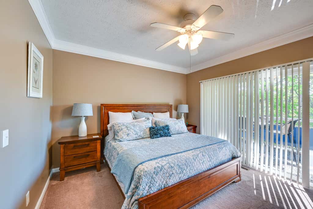 Lake Keowee Condo w/ Balcony & Resort Amenities!