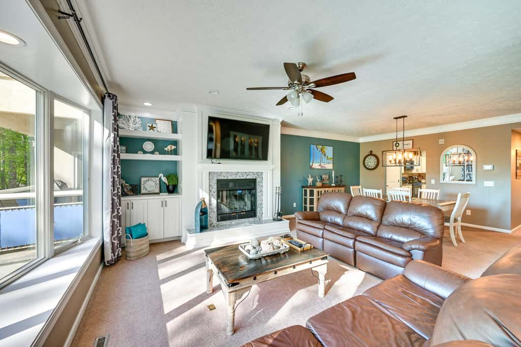 Lake Keowee Condo w/ Balcony & Resort Amenities!