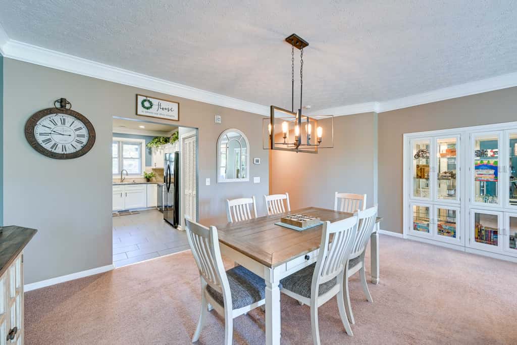 Lake Keowee Condo w/ Balcony & Resort Amenities!