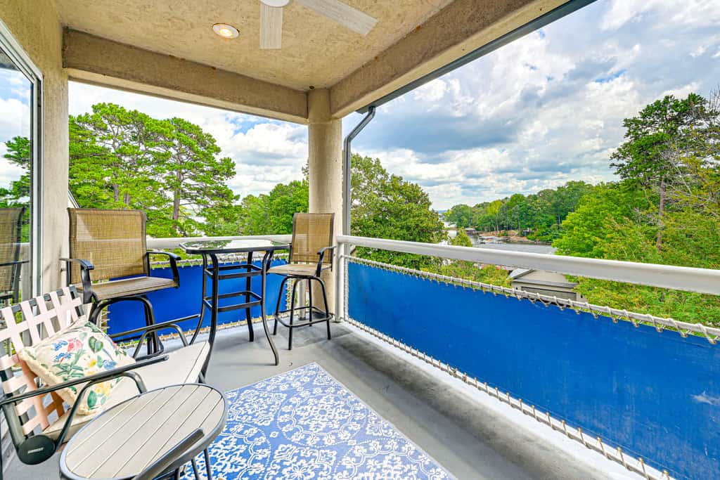 Keowee Key Condo w/ Lake Access!