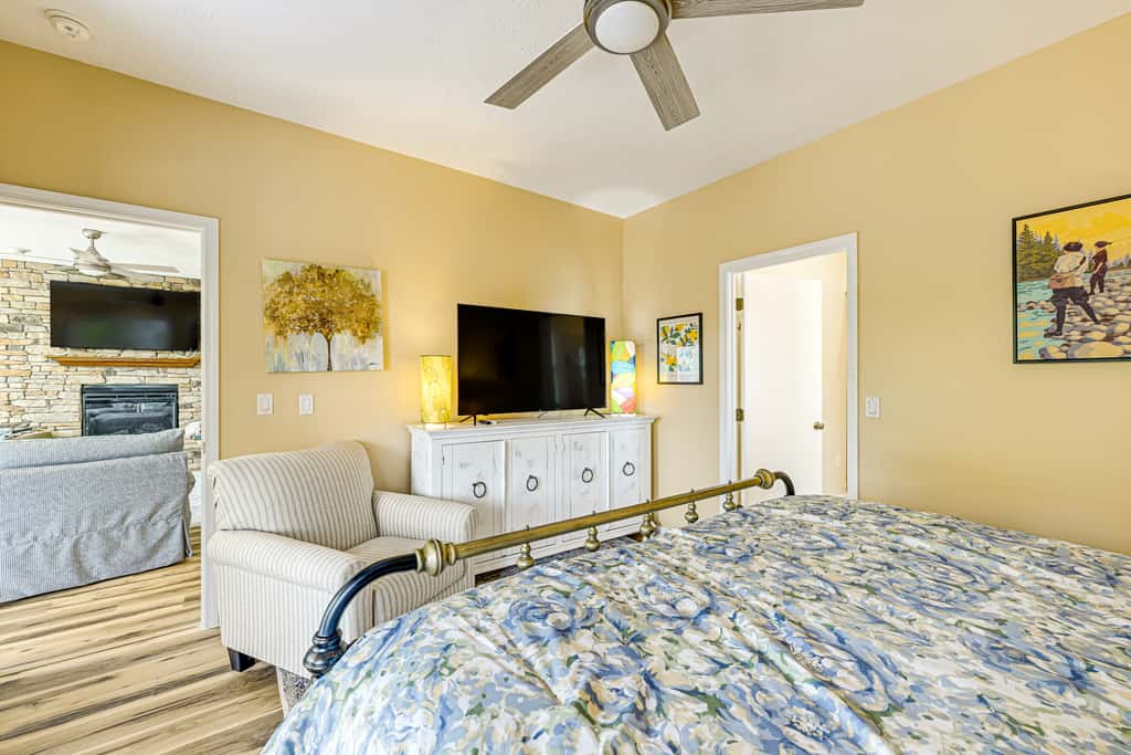 Keowee Key Condo w/ Lake Access!