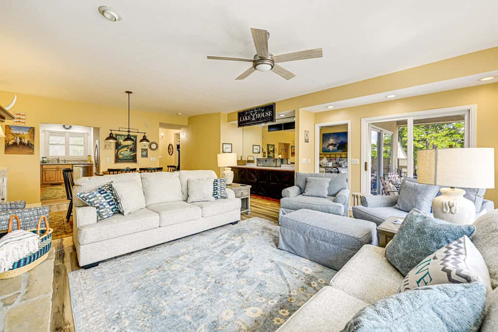 Keowee Key Condo w/ Lake Access!