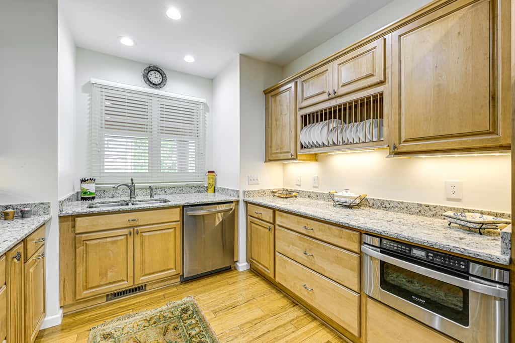 Keowee Key Condo w/ Lake Access!