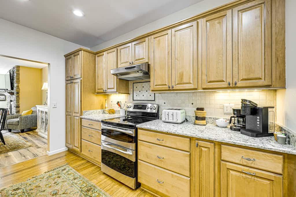 Keowee Key Condo w/ Lake Access!