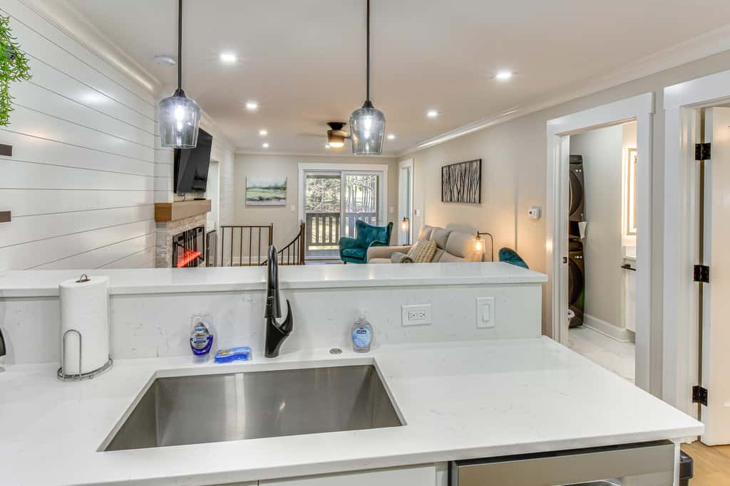 Tee Times & Lake Days! Luxe Keowee Key Living