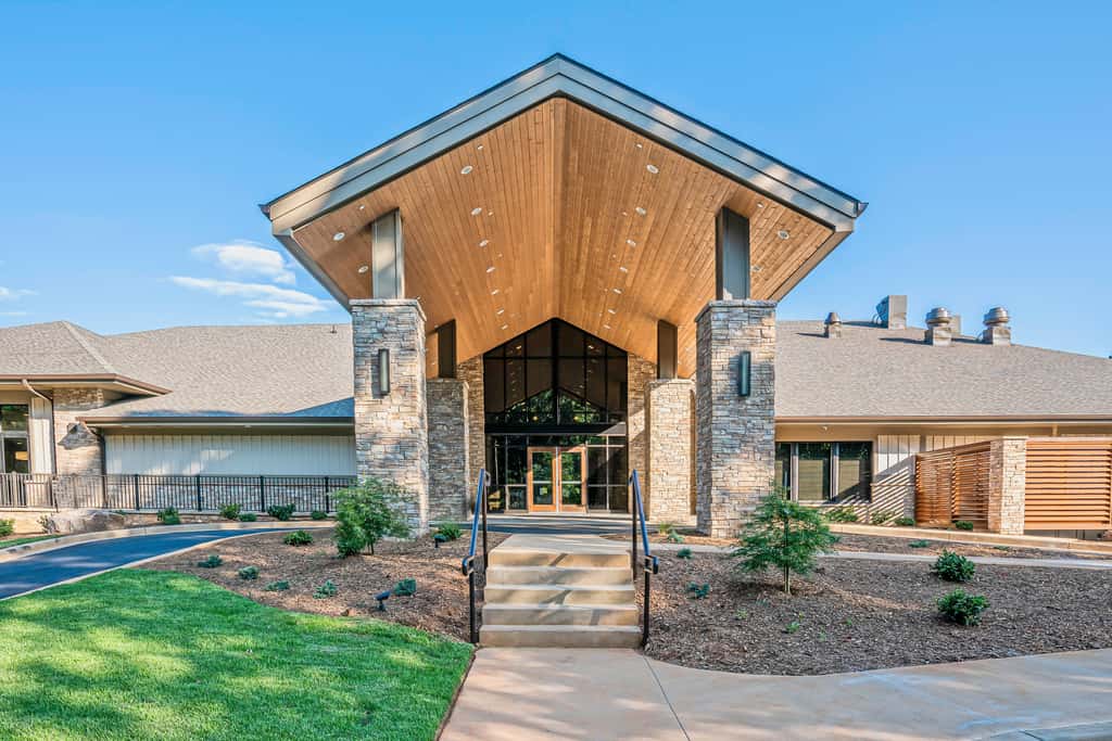 Tee Times & Lake Days! Luxe Keowee Key Living