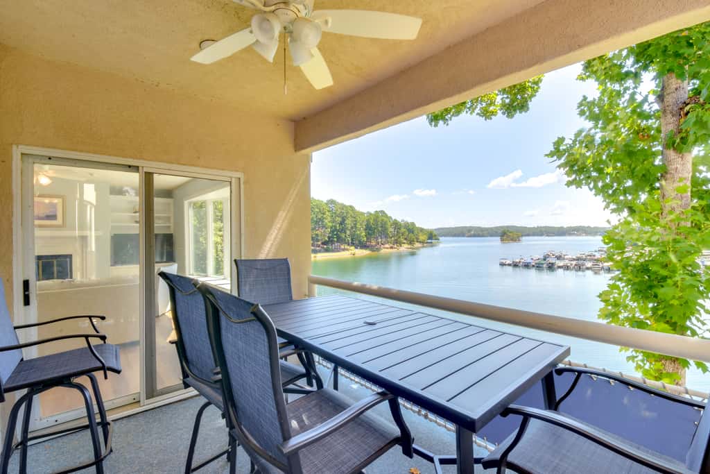 Clemson Game Retreat: Lakefront Keowee Key Condo