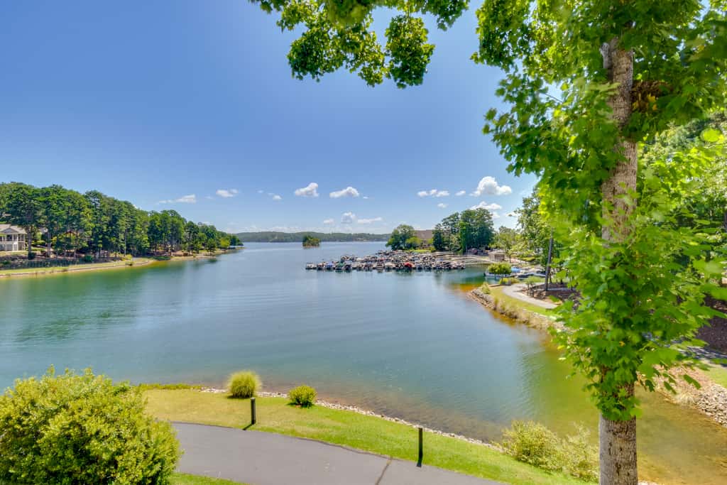 Clemson Game Retreat: Lakefront Keowee Key Condo