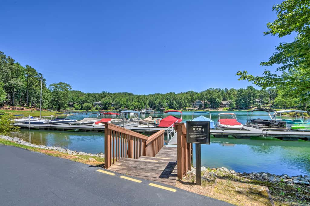 Clemson Game Retreat: Lakefront Keowee Key Condo