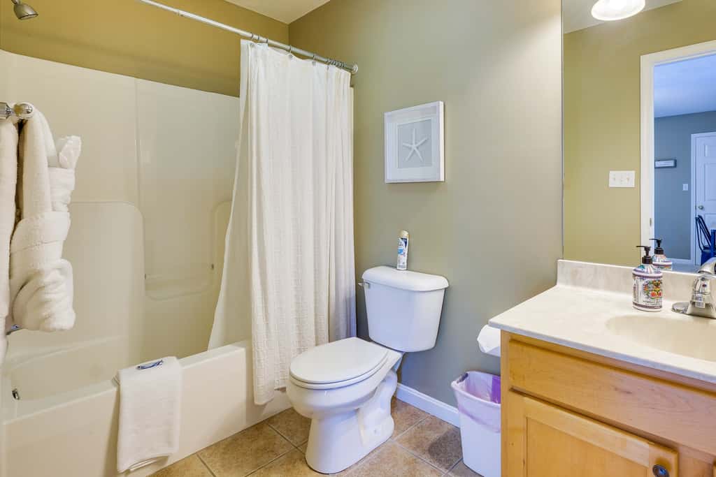 Cozy Resort-Style Escape on Taylorsville Lake!