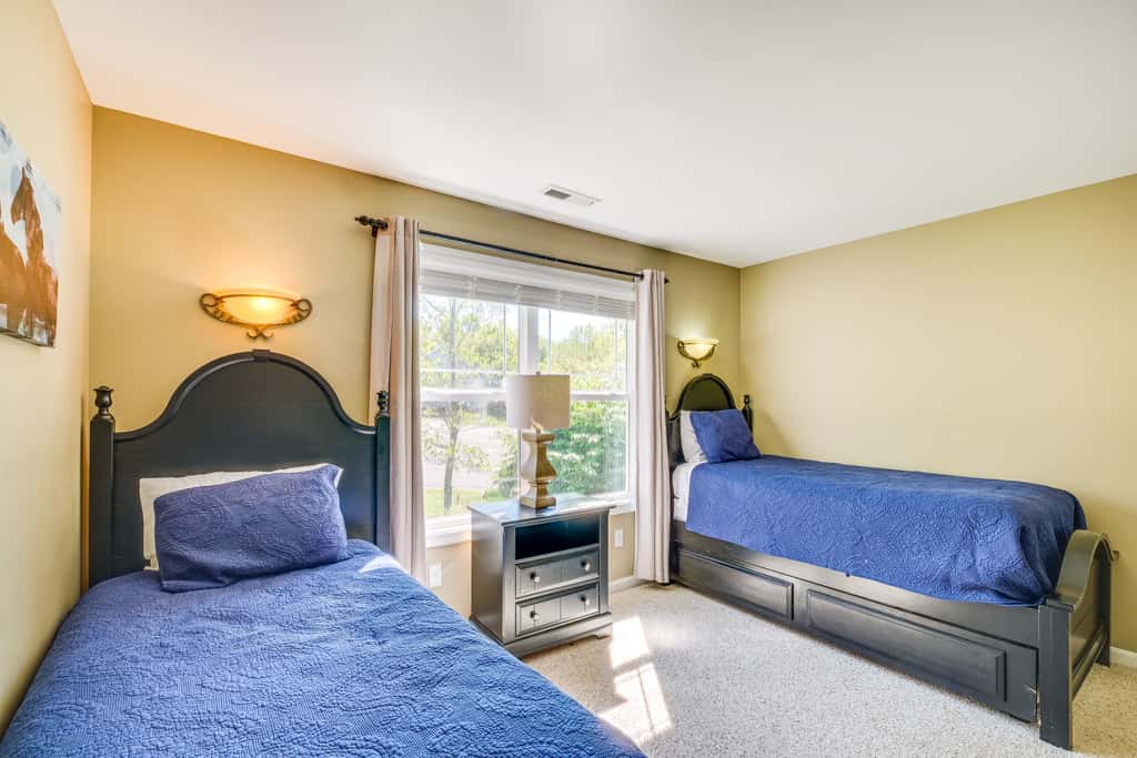 Cozy Resort-Style Escape on Taylorsville Lake!