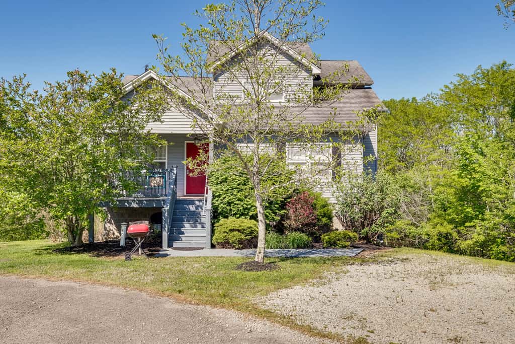 Cozy Resort-Style Escape on Taylorsville Lake!
