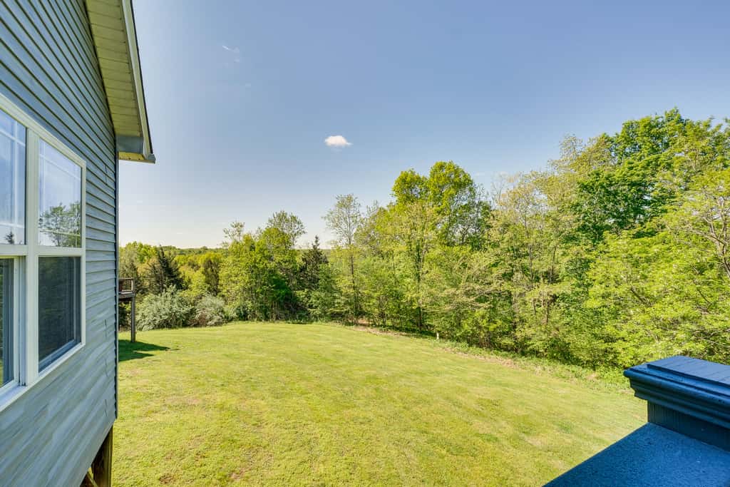 Cozy Resort-Style Escape on Taylorsville Lake!
