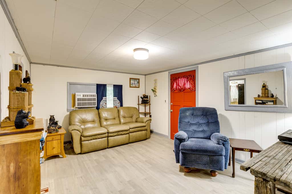 No Pet Fee! Peaceful Escape at Towner Properties