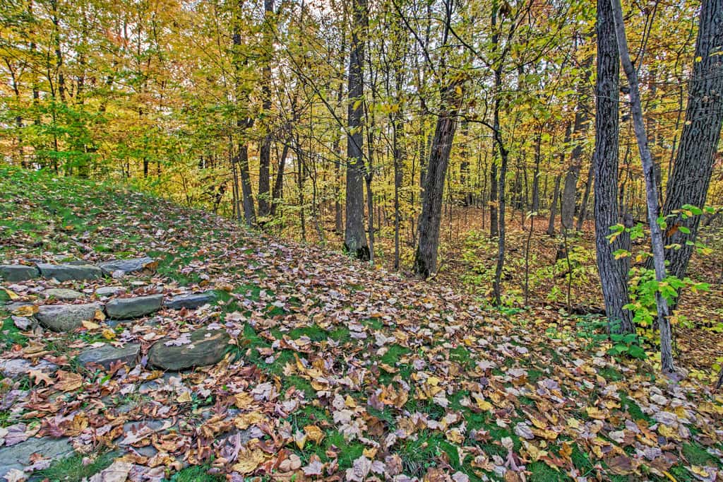 Cozy Retreat w/ Fire Pit < 1 Mi to Mille Lacs Lake