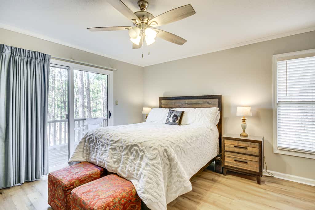 Modern McCormick Townhome on Lake Thurmond!
