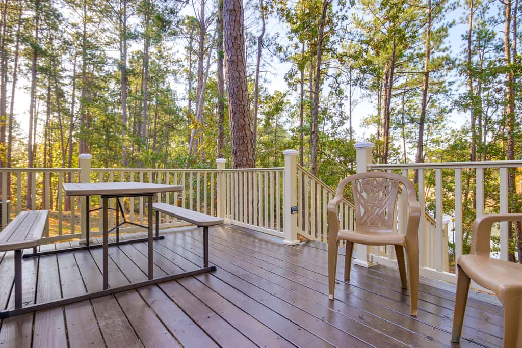 Modern McCormick Townhome on Lake Thurmond!